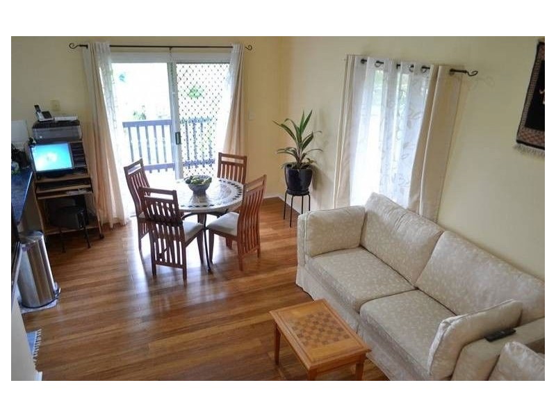 13 Bellona Court, Pacific Pines QLD 4211