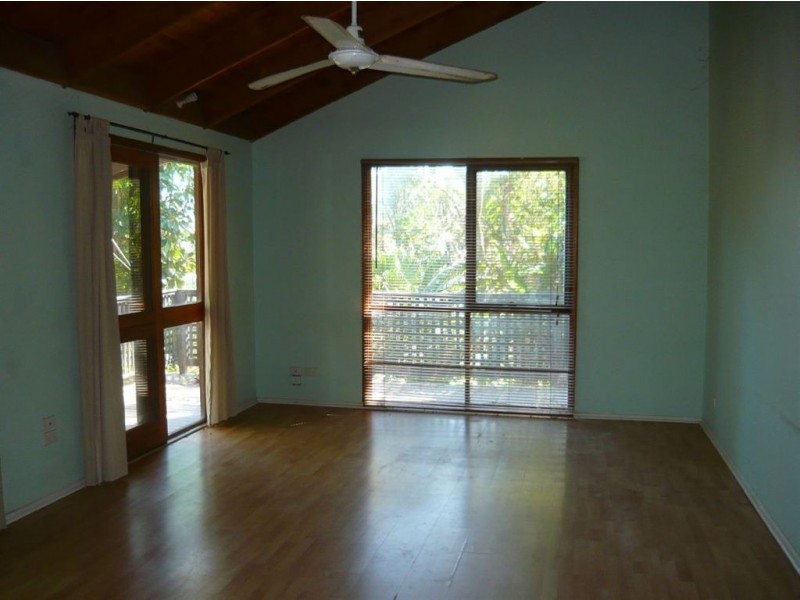 25 Helensvale Road, Helensvale QLD 4212