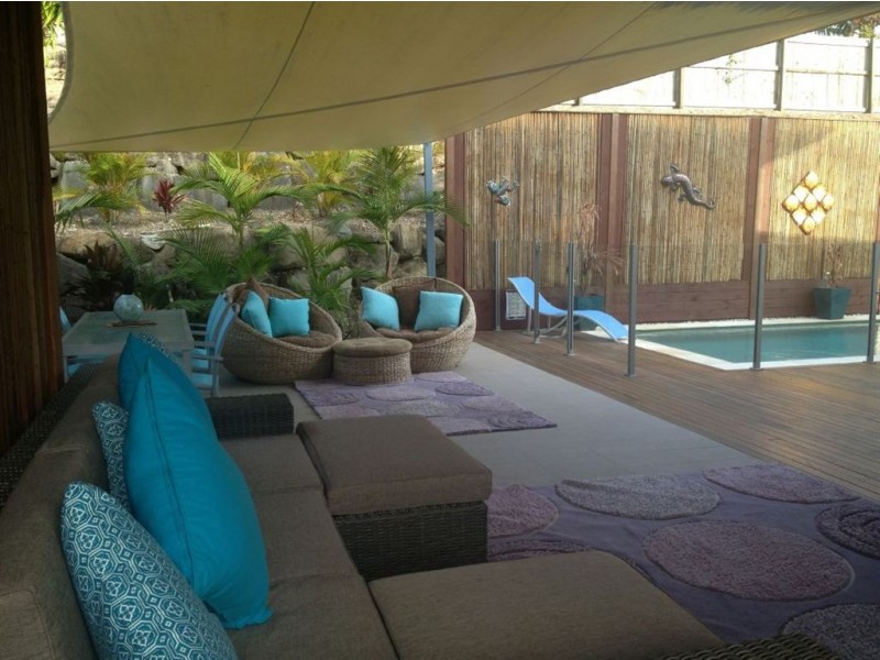 Pacific Pines QLD 4211