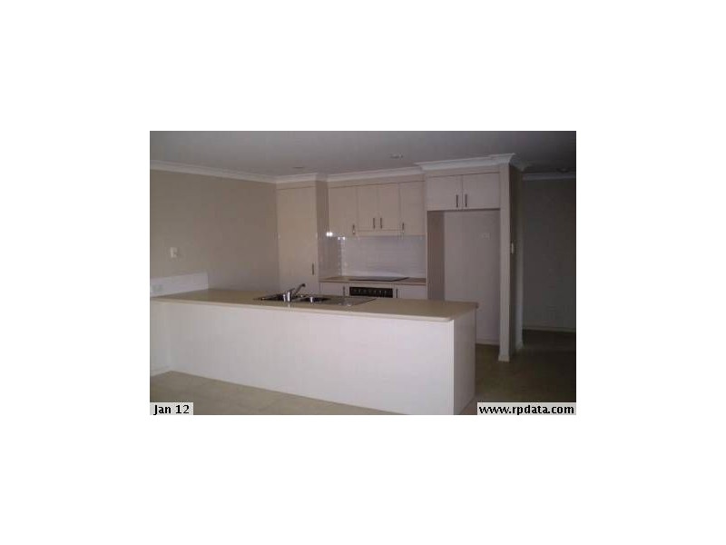 89 McAuley Parade, Pacific Pines QLD 4211