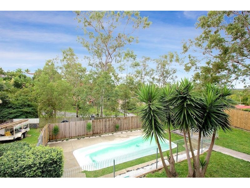 25 Tamworth Drive, Helensvale QLD 4212