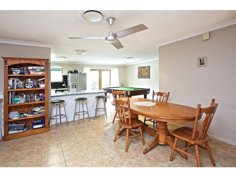 25 Tamworth Drive, Helensvale QLD 4212