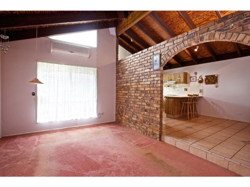 6 Brookton Court, Helensvale QLD 4212