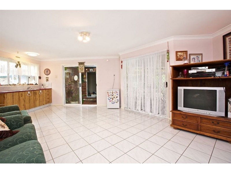 6 Brookton Court, Helensvale QLD 4212