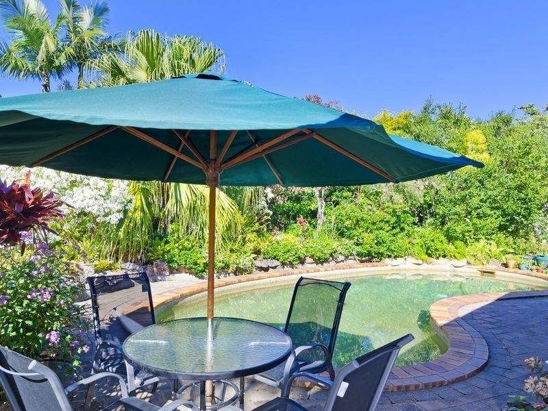 5 Midvale Place, Helensvale QLD 4212