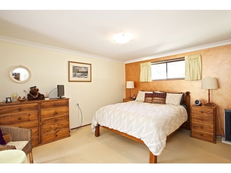 5 Midvale Place, Helensvale QLD 4212