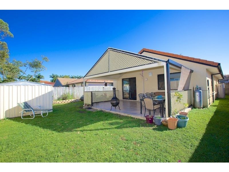 96 Serafina Drive, Helensvale QLD 4212