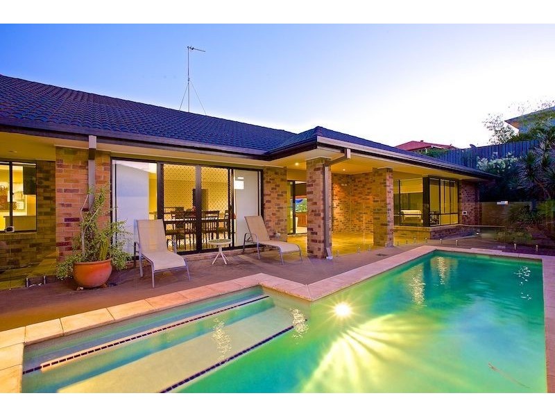 42 Codrington Circuit, Pacific Pines QLD 4211