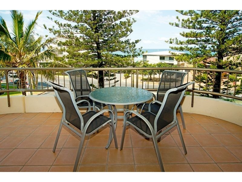 10/3532 Main Beach Parade, Main Beach QLD 4217