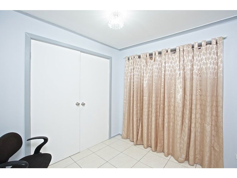 19 Latrobe Ave, Helensvale QLD 4212