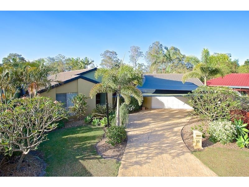12 Wilmington Crt, Helensvale QLD 4212