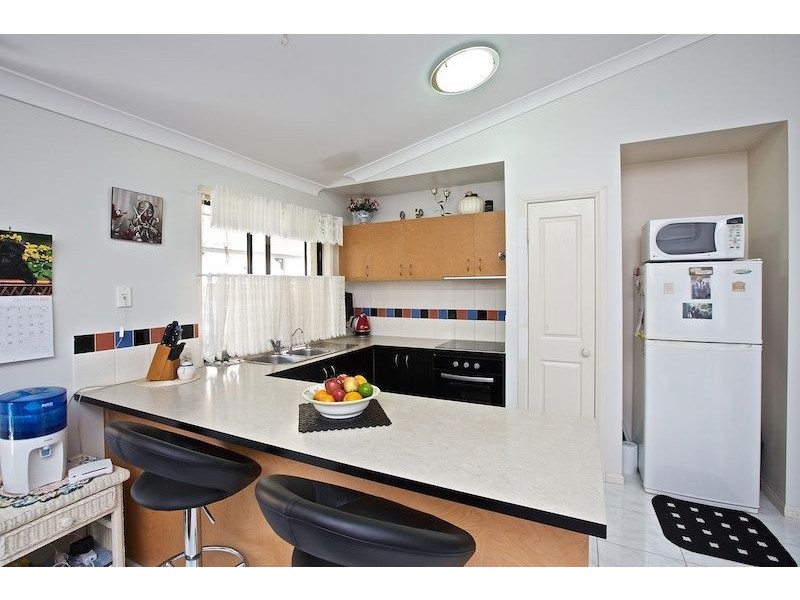 67 Serafina Drive, Helensvale QLD 4212