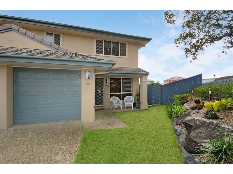 38 Serafina Drive, Helensvale QLD 4212