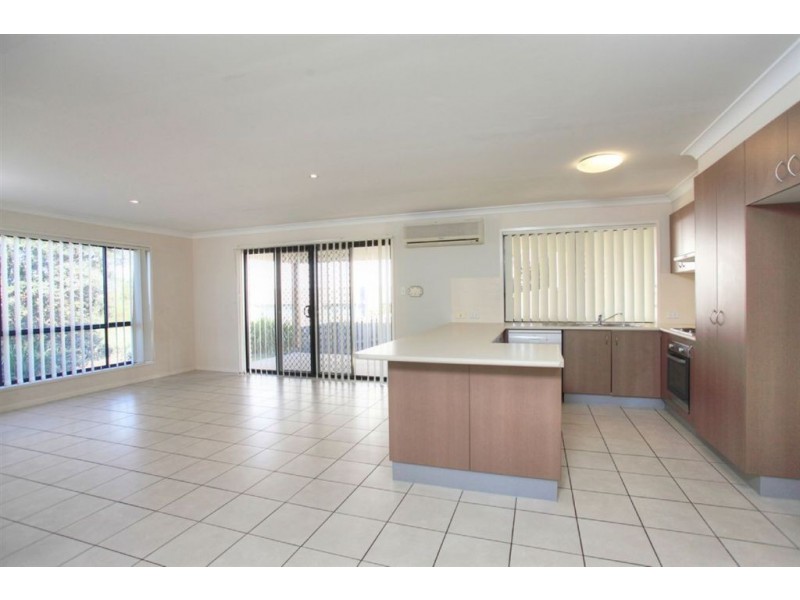 47 Codrington Circuit, Pacific Pines QLD 4211
