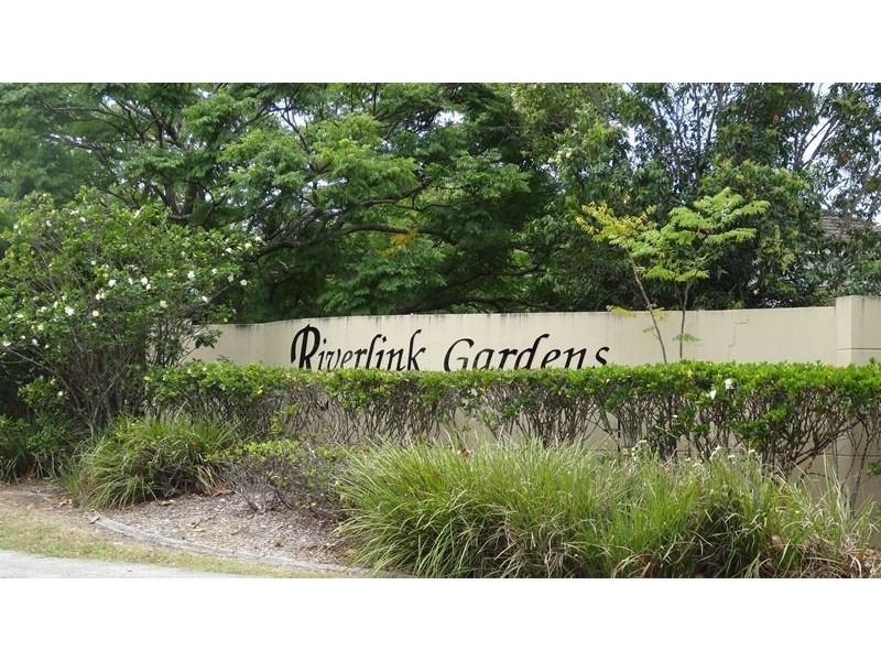 96 Serafina Drive, Helensvale QLD 4212