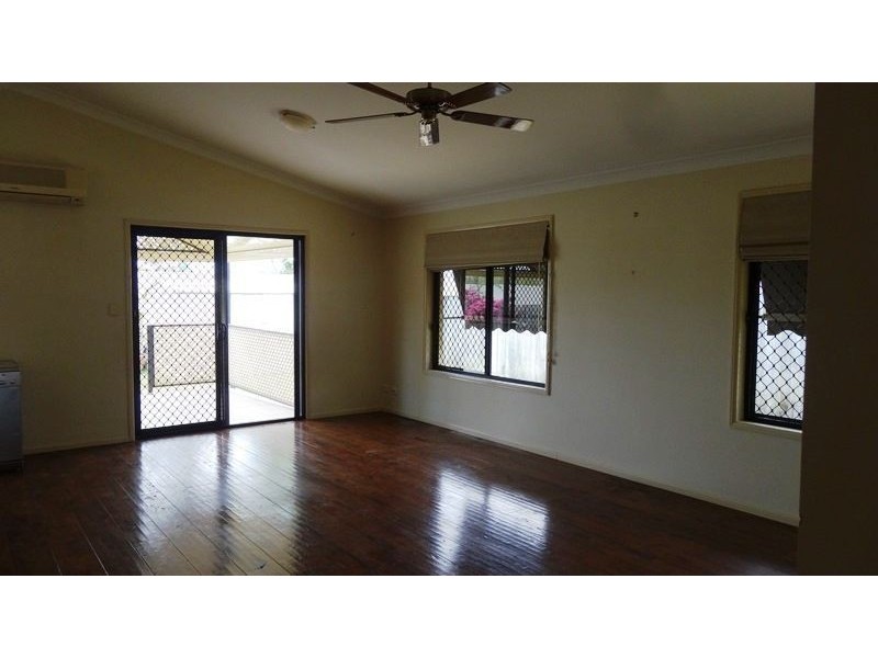 96 Serafina Drive, Helensvale QLD 4212