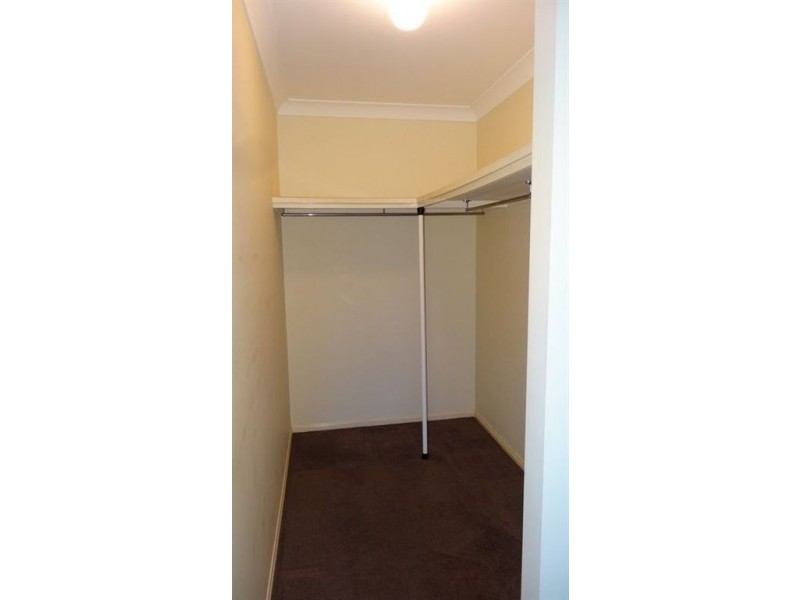 96 Serafina Drive, Helensvale QLD 4212