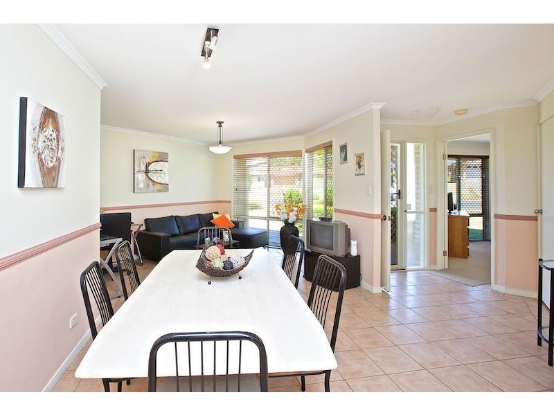 44 Cootharaba Drive, Helensvale QLD 4212