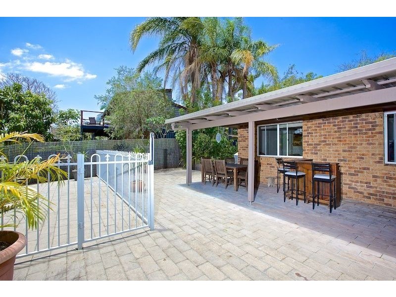 4 Dubbo Crt, Helensvale QLD 4212