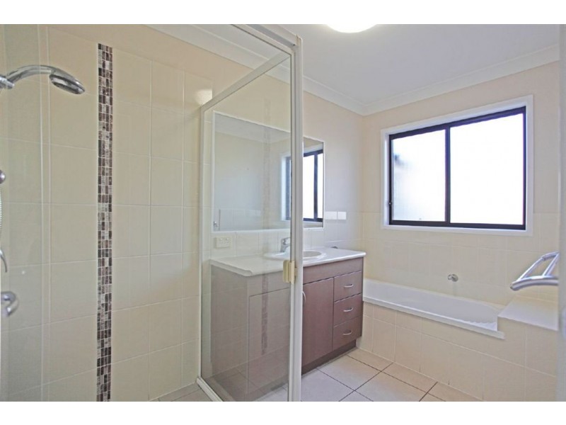 47 Codrington Circuit, Pacific Pines QLD 4211