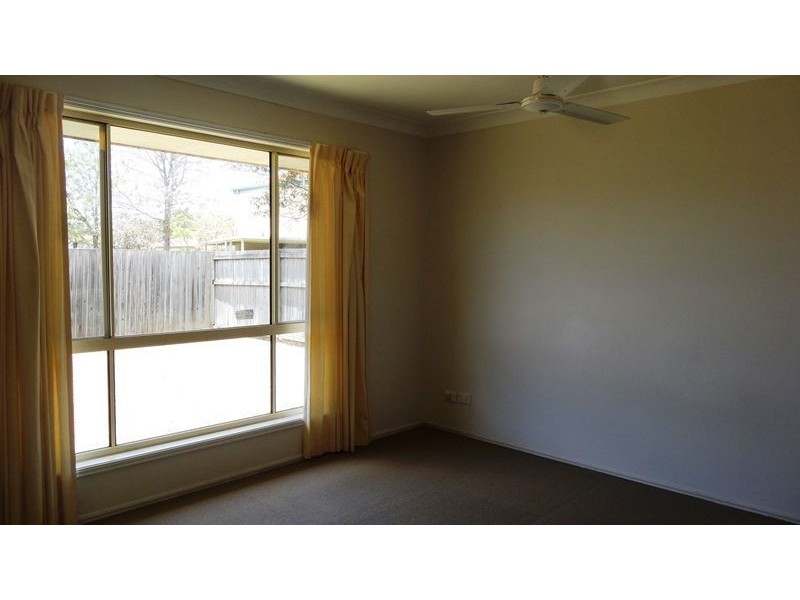 21 Serafina Drive, Helensvale QLD 4212
