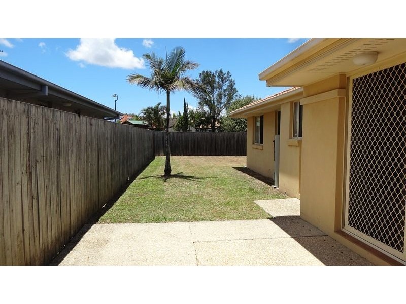 21 Serafina Drive, Helensvale QLD 4212