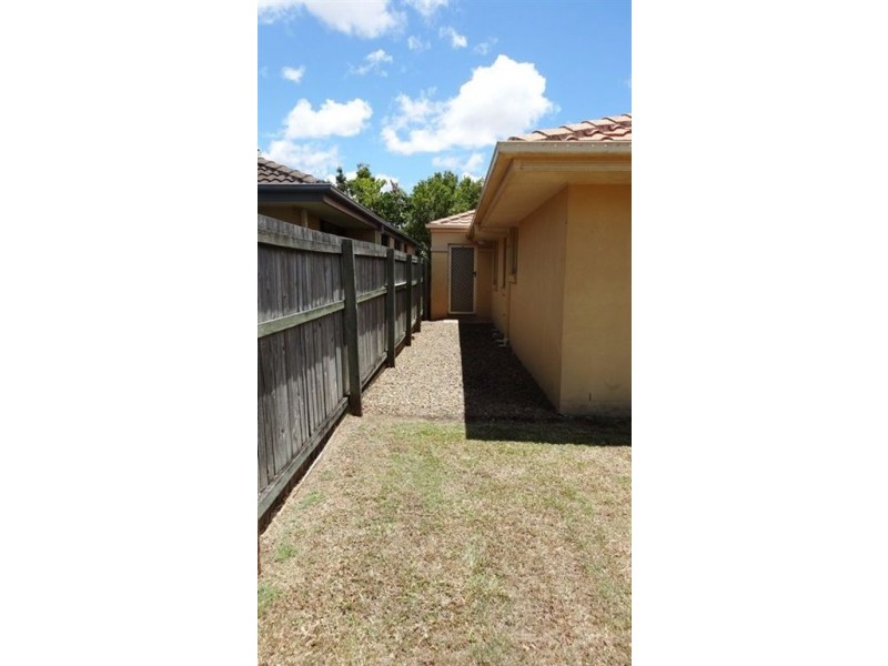 21 Serafina Drive, Helensvale QLD 4212