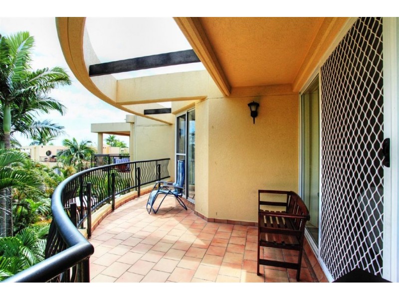 7/41A Broadwater Street, Runaway Bay QLD 4216