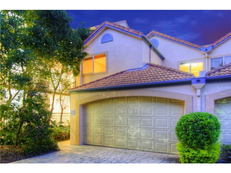 13/69 John Lund Drive, Hope Island QLD 4212