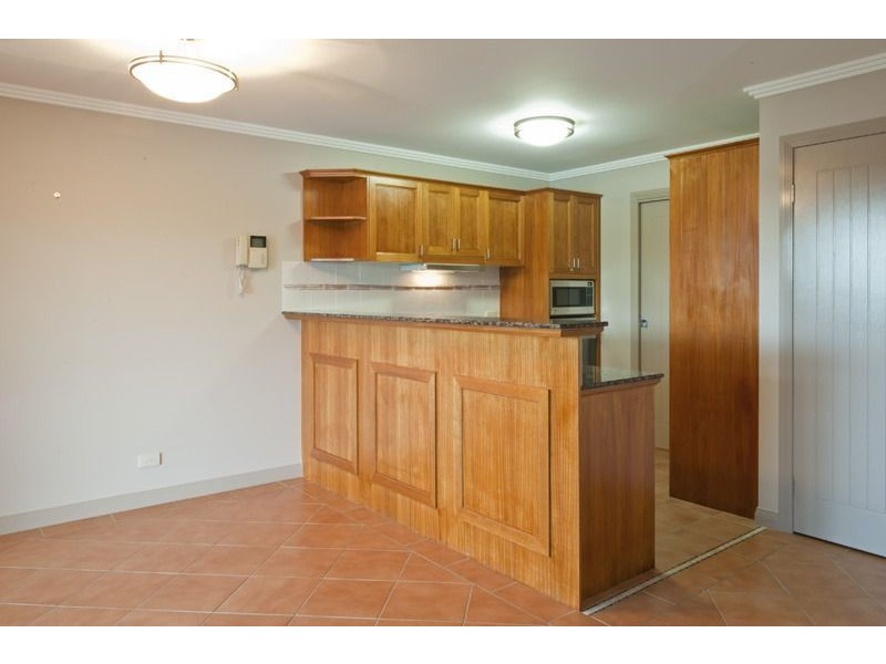 13/69 John Lund Drive, Hope Island QLD 4212