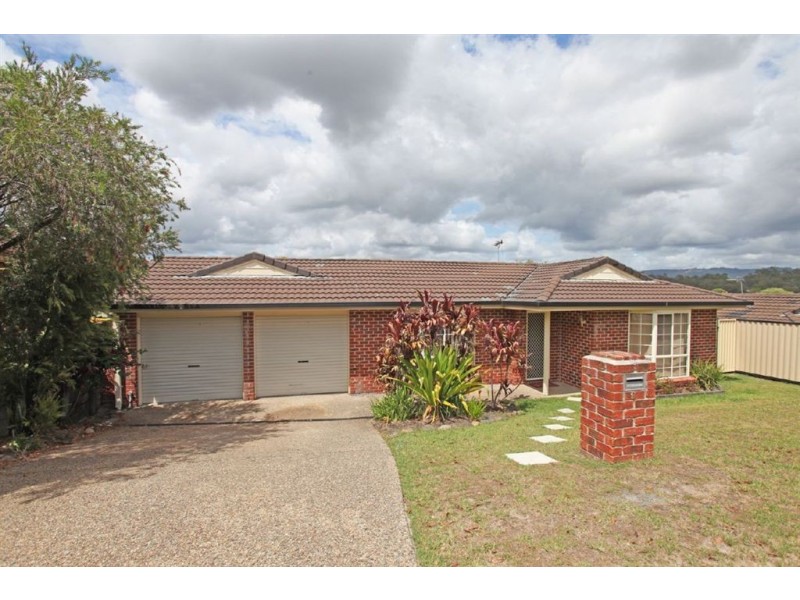 8 Guy Lane, Oxenford QLD 4210