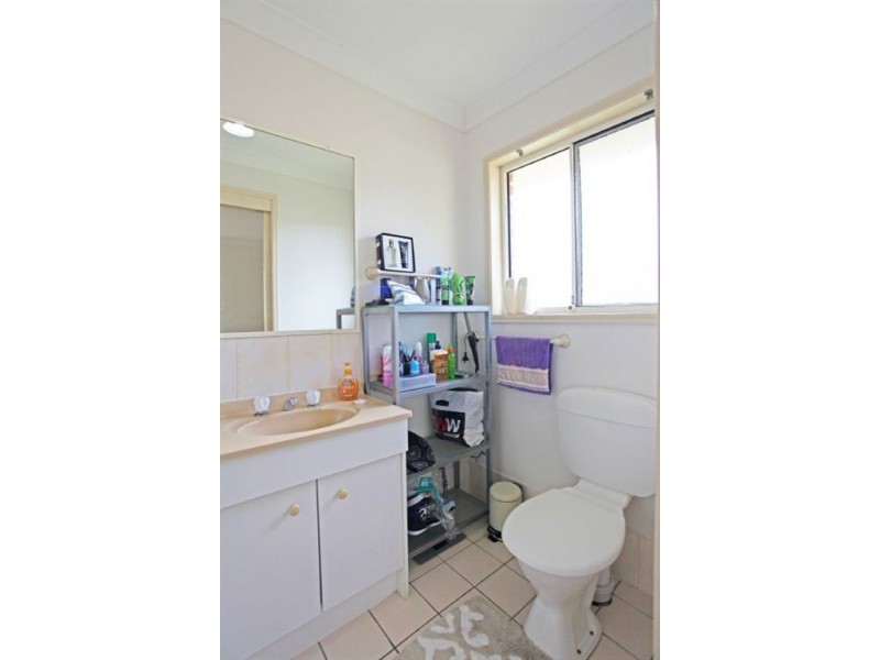 8 Guy Lane, Oxenford QLD 4210