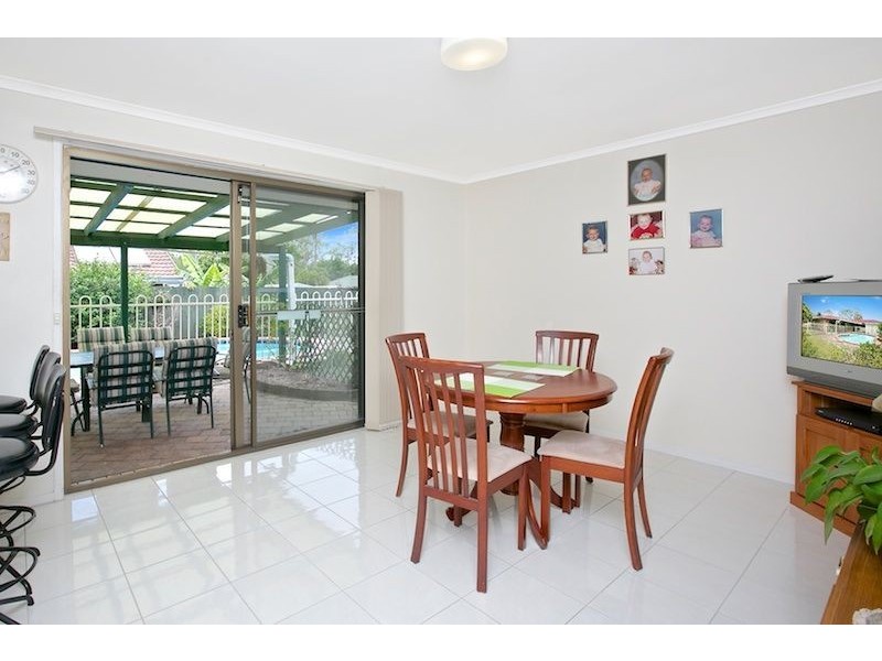 106 Discovery Drive, Helensvale QLD 4212