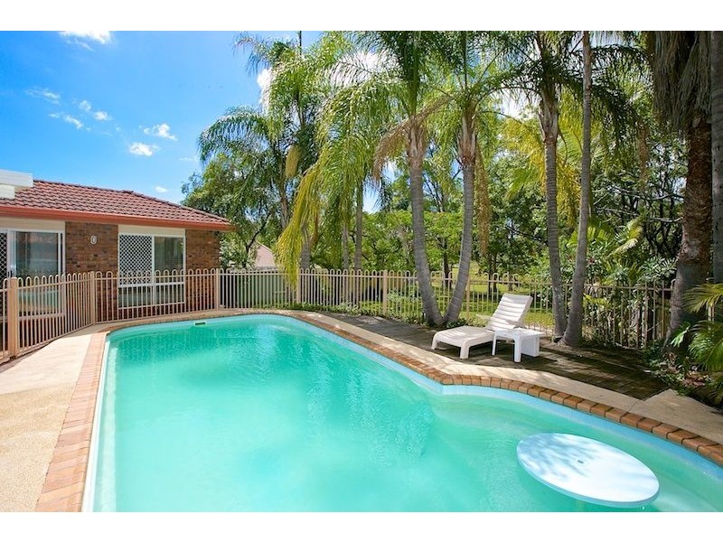 1 Wilmington Court, Helensvale QLD 4212