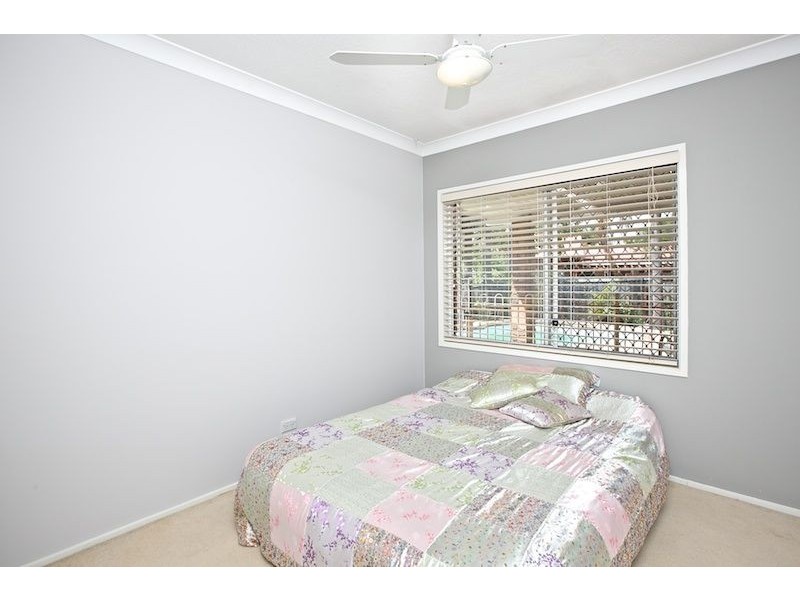 1 Wilmington Court, Helensvale QLD 4212