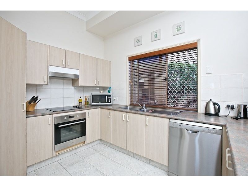 20 Dalby Court, Helensvale QLD 4212
