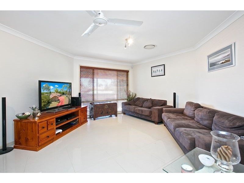 20 Dalby Court, Helensvale QLD 4212
