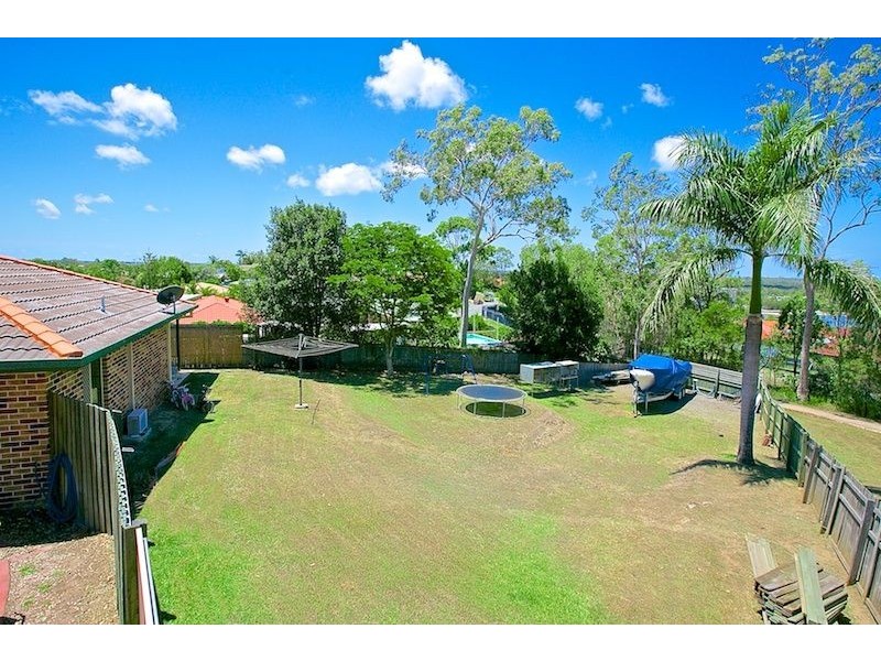 20 Dalby Court, Helensvale QLD 4212