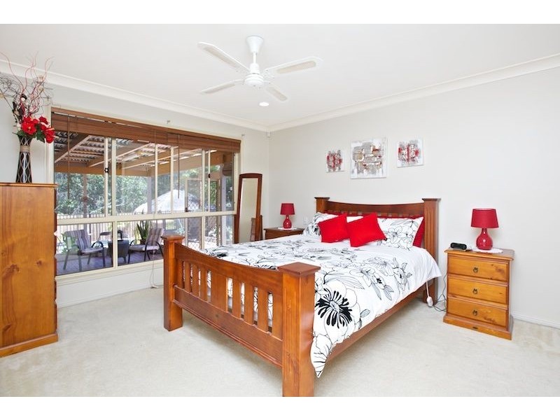 20 Cootharaba Drive, Helensvale QLD 4212