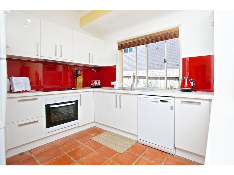 20 Cootharaba Drive, Helensvale QLD 4212