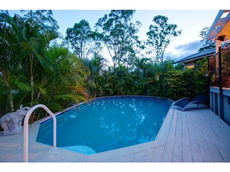 24 Tamworth Drive, Helensvale QLD 4212