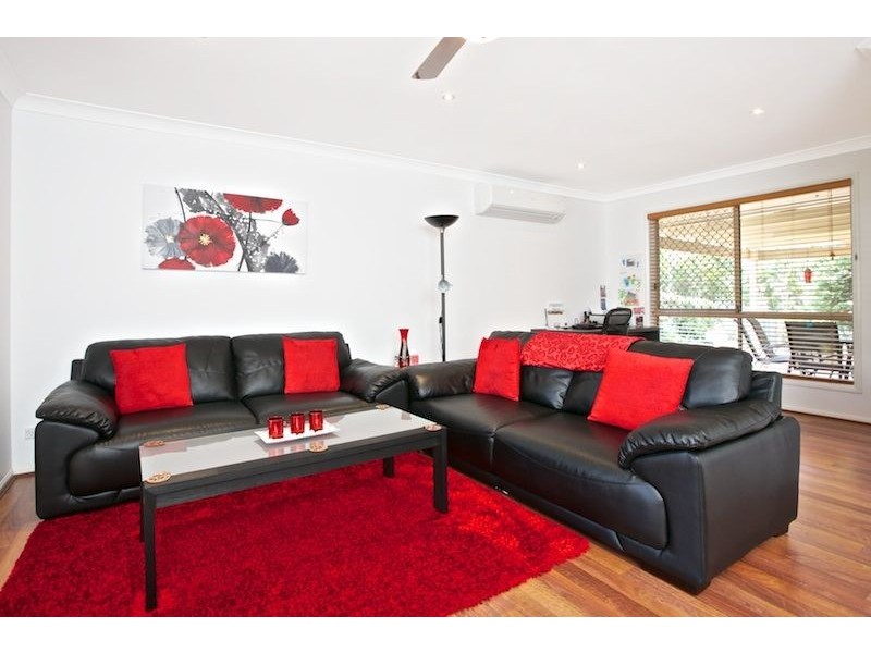 226 Mildura Drive, Helensvale QLD 4212