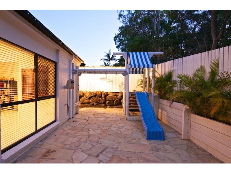 5 Moonda Court, Helensvale QLD 4212