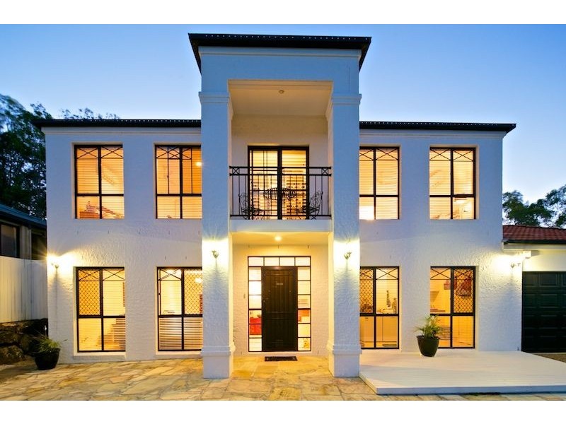 5 Moonda Court, Helensvale QLD 4212