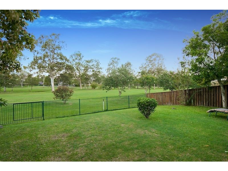 15 Wandilla Drive, Helensvale QLD 4212