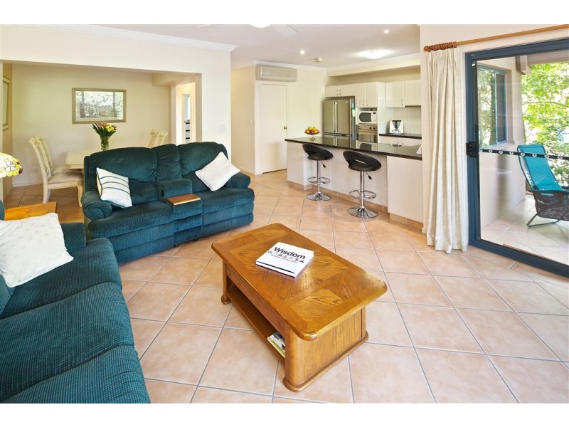 26/117 Palm Meadows Drive, Carrara QLD 4211