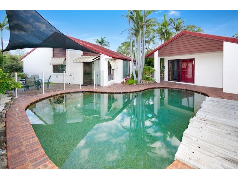 9 Cadell Drive, Helensvale QLD 4212