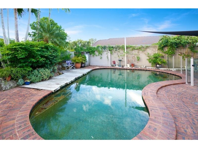 9 Cadell Drive, Helensvale QLD 4212