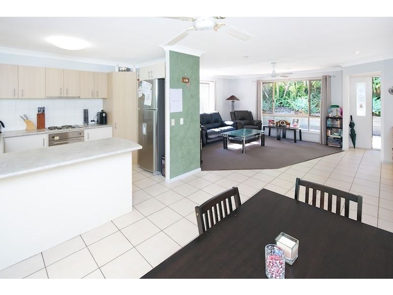 24 Catani Place, Helensvale QLD 4212