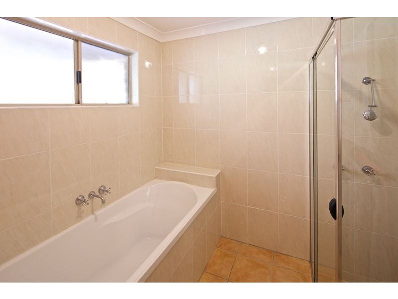 24 Catani Place, Helensvale QLD 4212